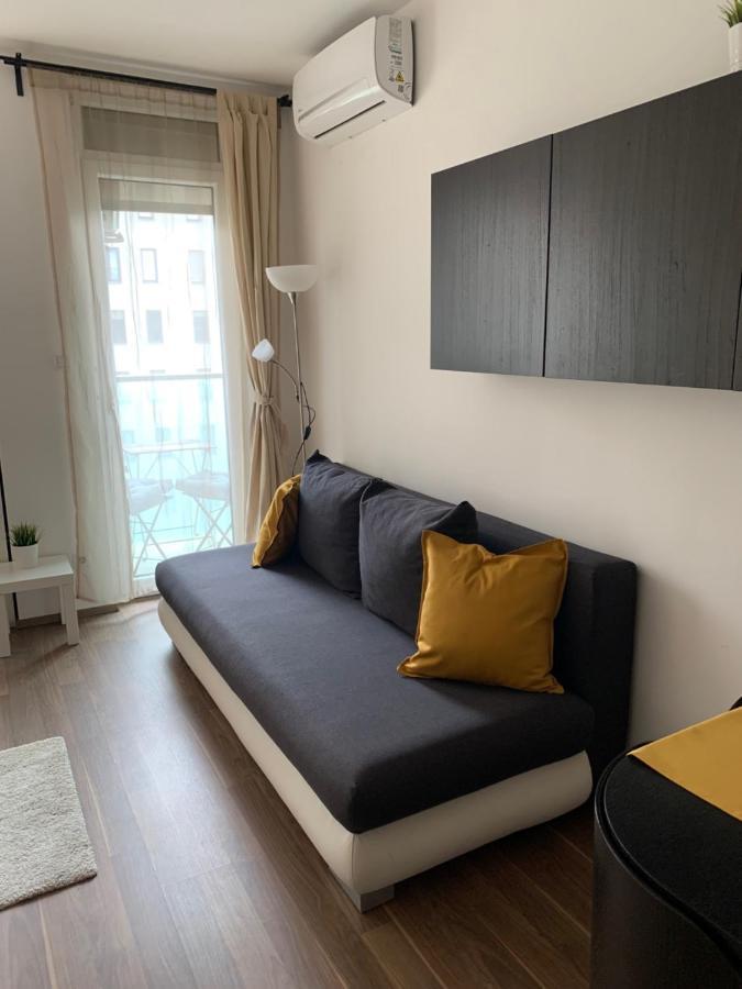 Corvin Sun Downtown Apartment Budapest Exteriör bild