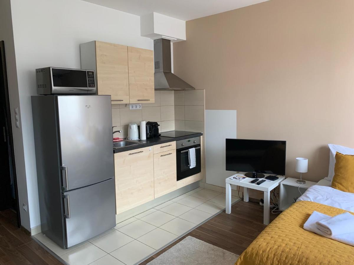 Corvin Sun Downtown Apartment Budapest Exteriör bild
